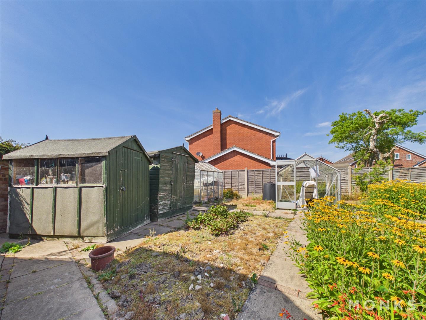 40 Pyms Road, Shrewsbury, SY4 5YN For Sale